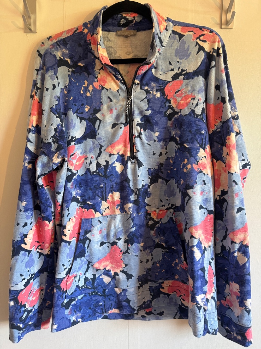 T by Talbots UPF 50 Floral Quarter Zip Pullover Top Size M Blue Pink Sun Shirt